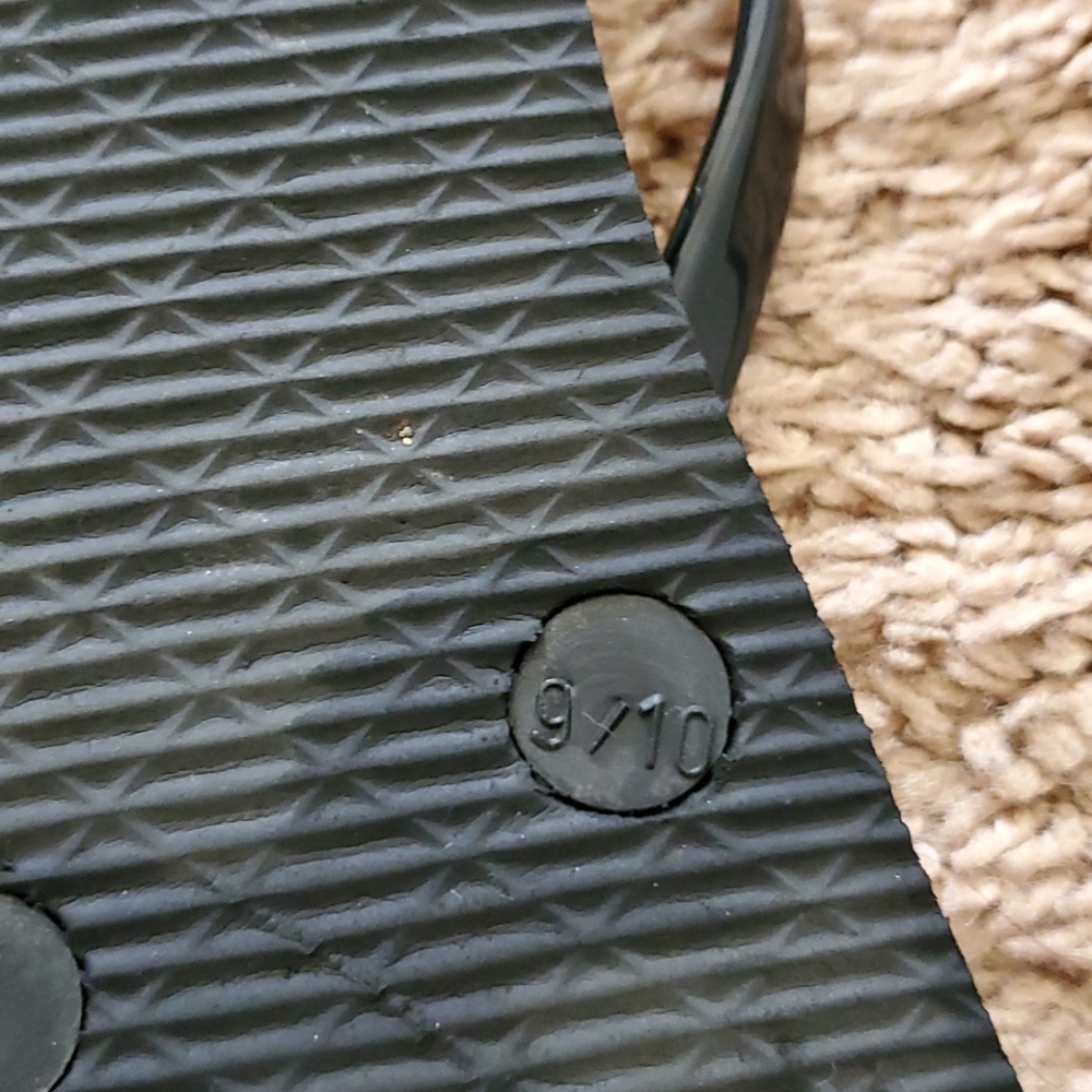 Sandals - Picture 6 of 9